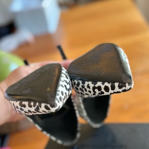 Saint Laurent white leopard heel - Picture 3 of 5